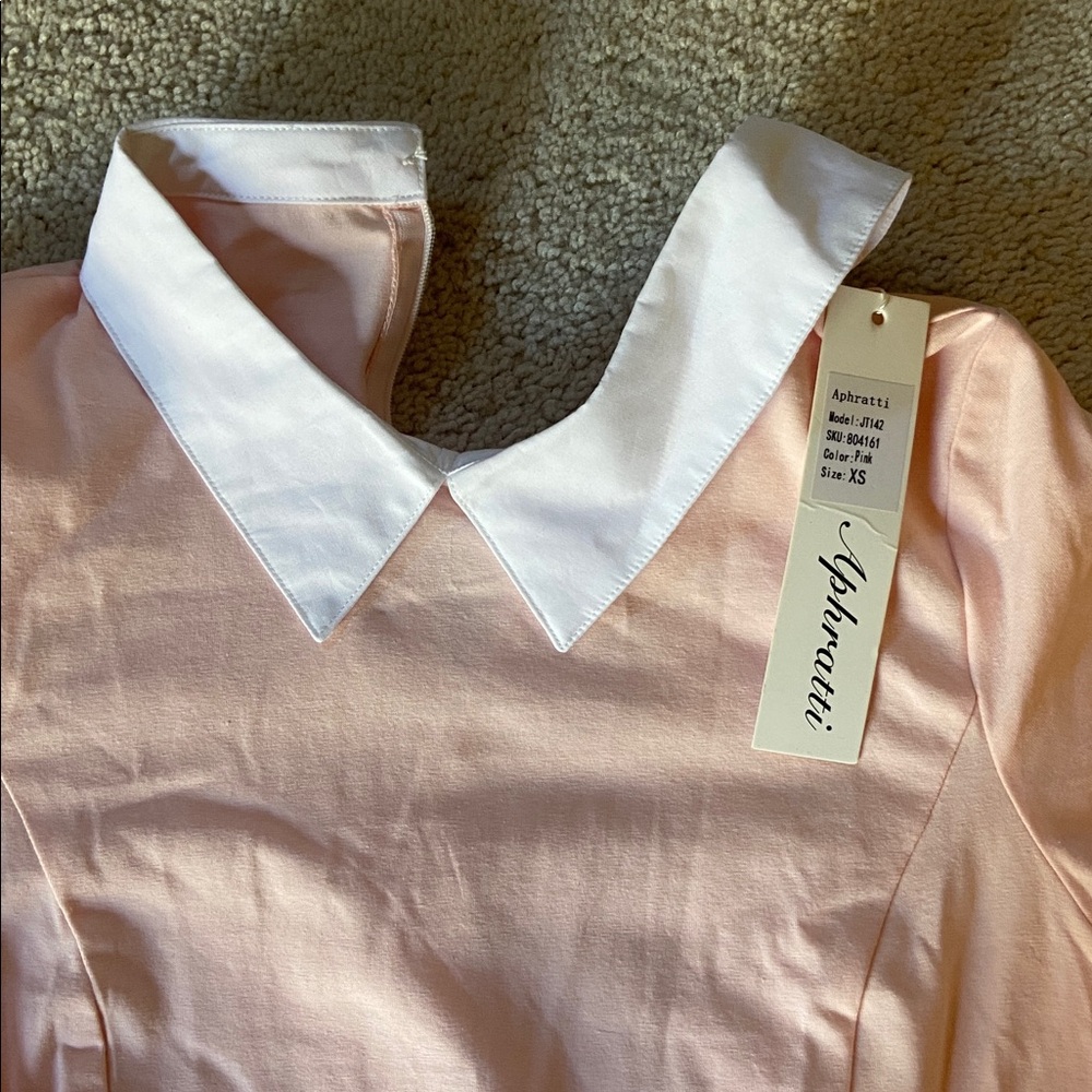 NWT Adorable Light Pink Dress with white collar-great Janet Weiss costume! - Picture 2 of 5